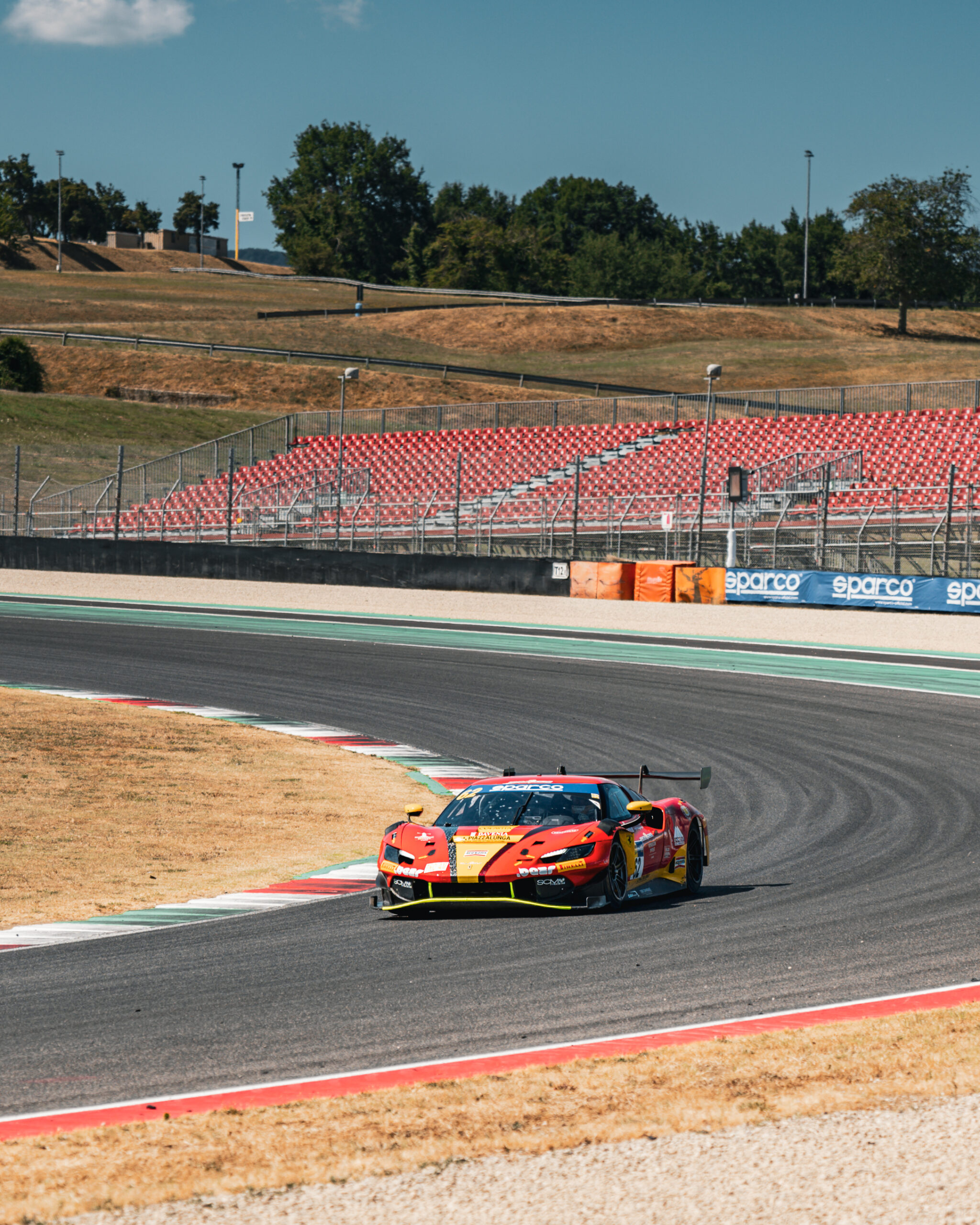 Weekend da dimenticare per Double TT Racing al Mugello